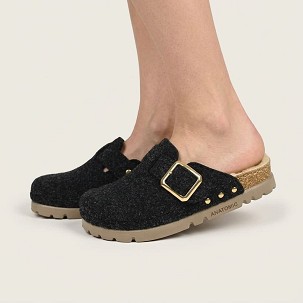 N-030 fekete klumpa 40